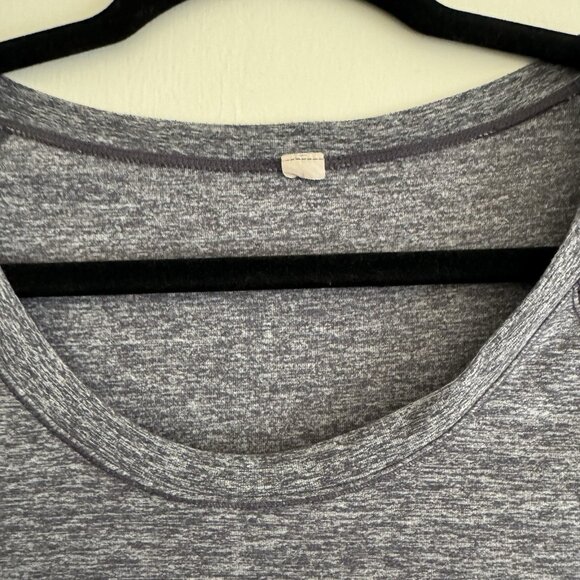 Lululemon Rehearsal Long Sleeve Shirt Women’s Size 6 Tunic Gray Dance Thumbholes - Picture 2 of 7